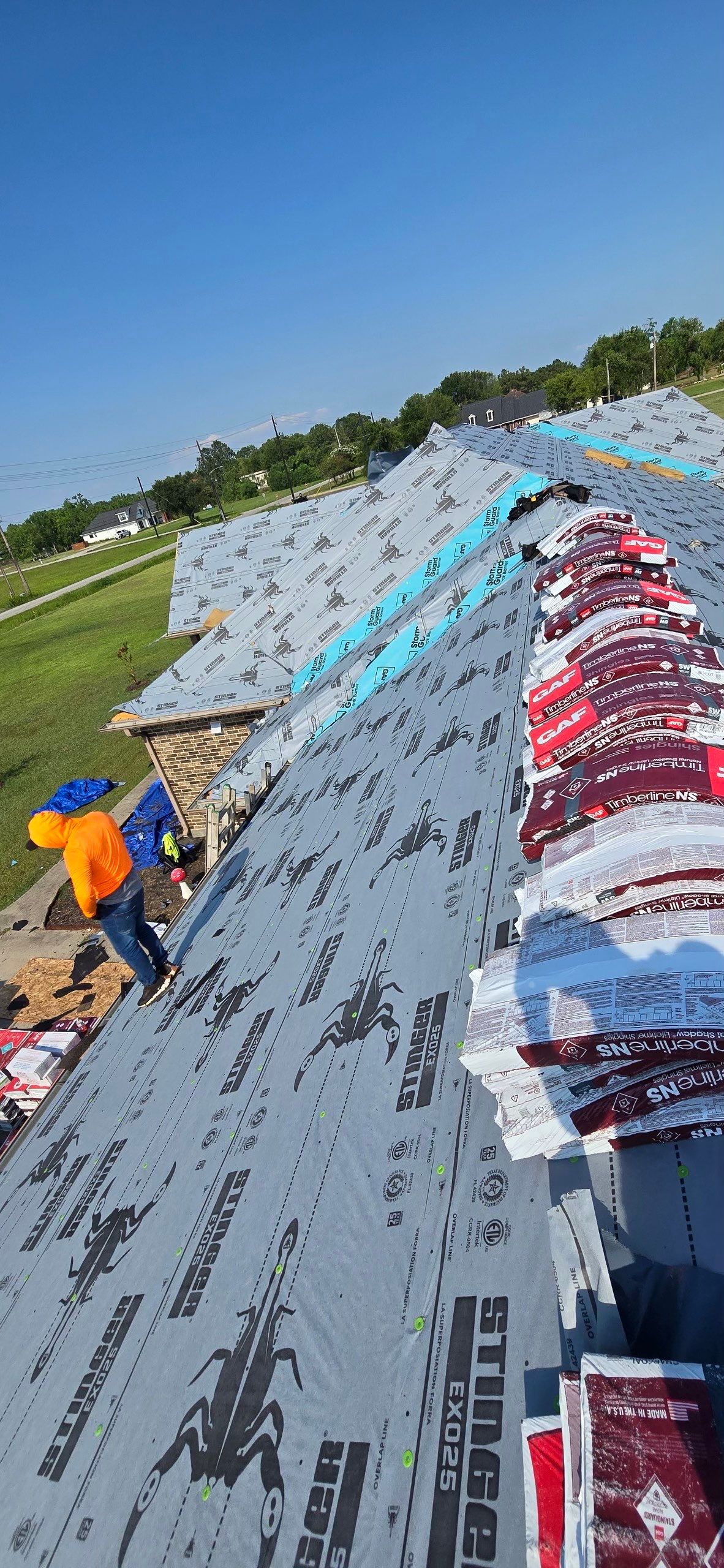 Residential Roof Replacement using GAF NATURAL SHADOW - CHARCOAL  by Elite Roofing LLC