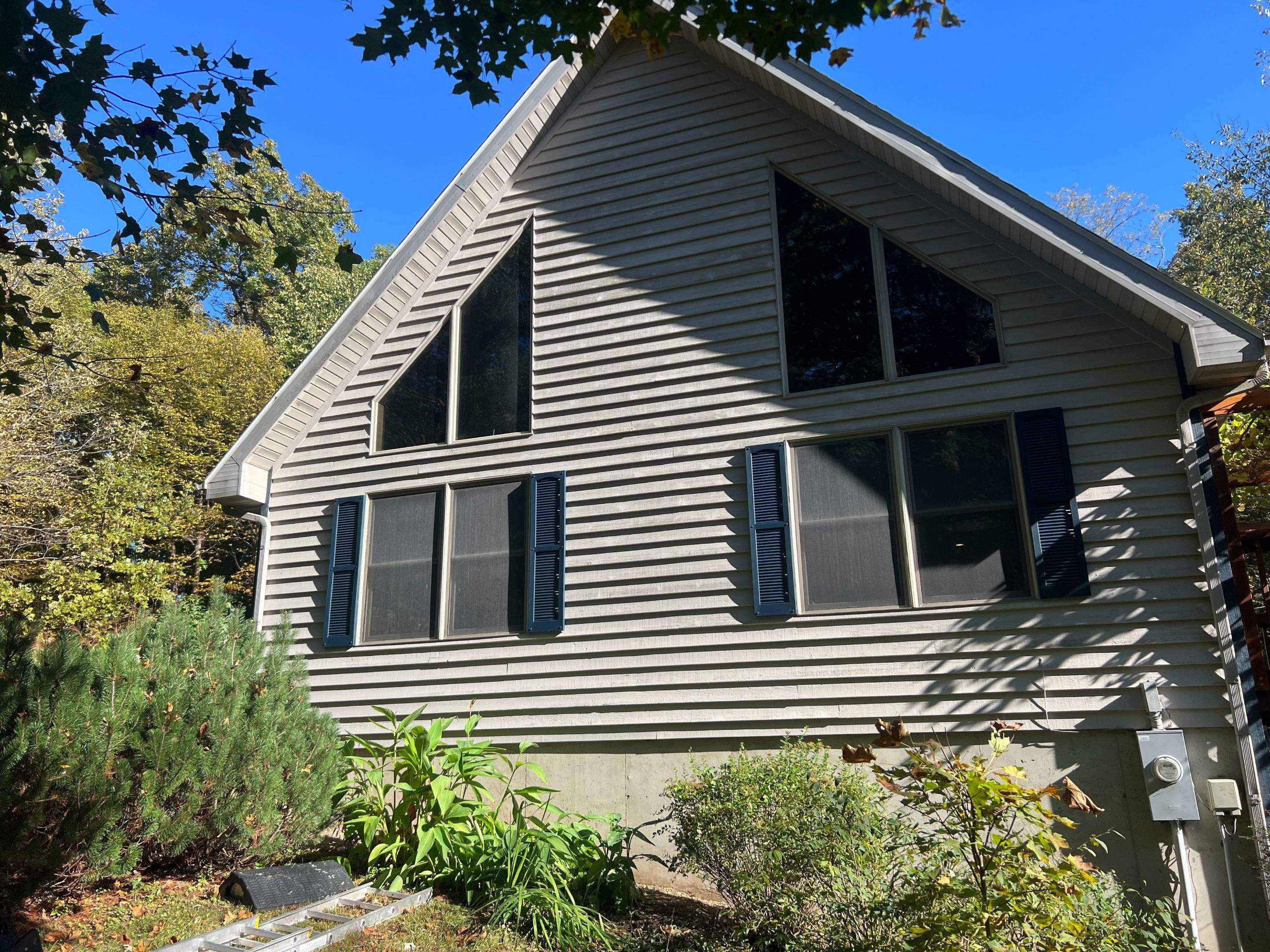 Exterior Siding Refresh by Grandview Painting
