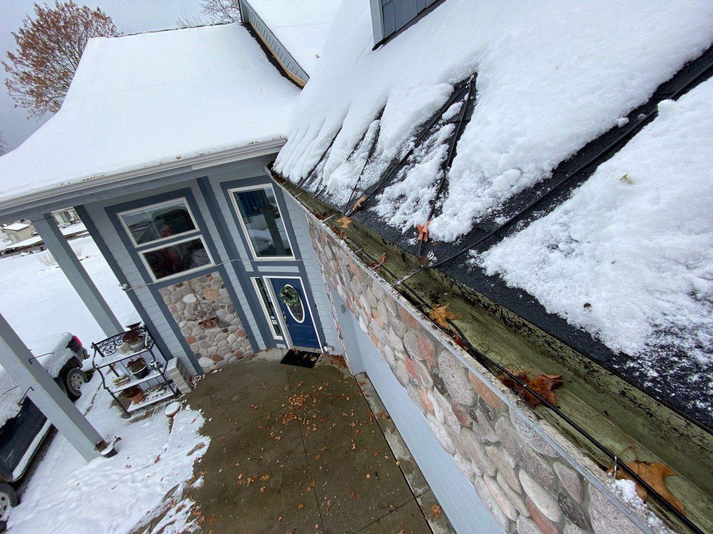 Roof Replacement using Owens Corning by 180 Contractors