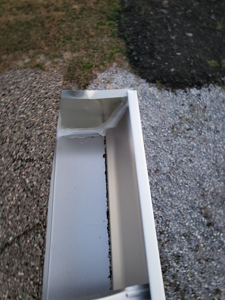Gutter Installation using Wicker K-Style Seamless Gutters by Gutter Professors
