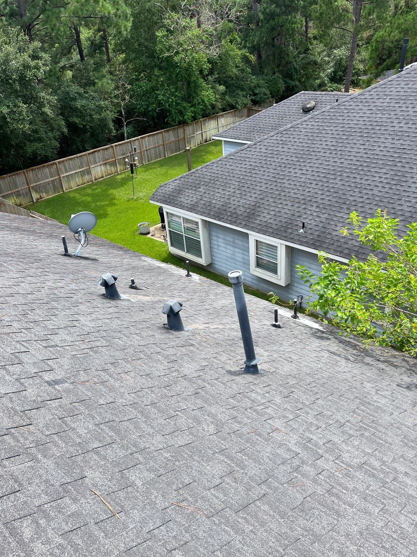 Hail Damage using Owen's Corning Duration (Lifetime) Shingles by Roof Repair Company
