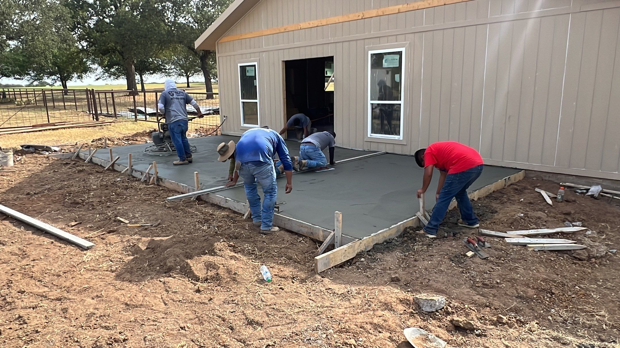 New Home Construction  by Harvey Roofing & Construction