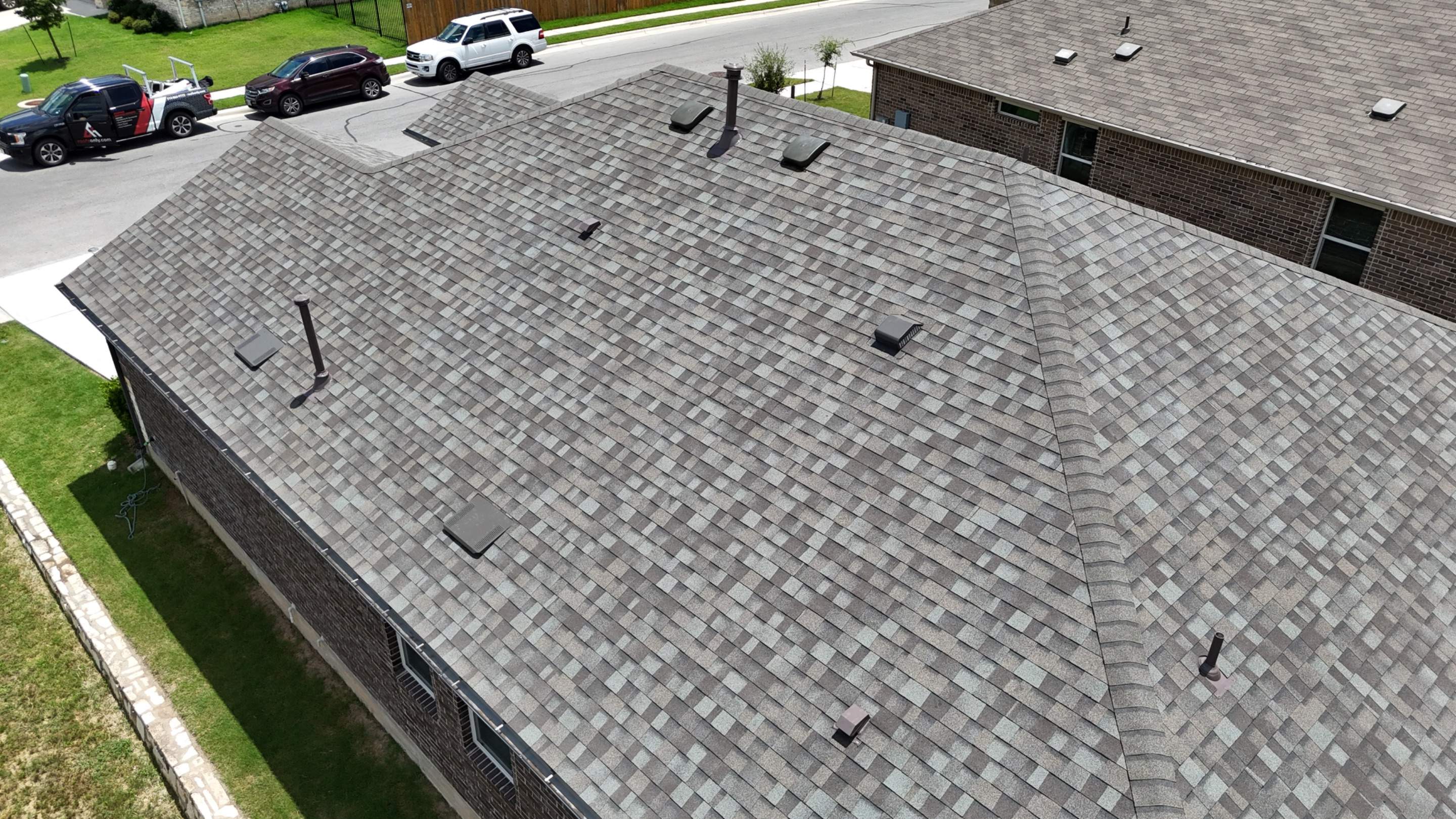 Driftwood - Owens Corning TruDefinition Duration by RoofsOnly.com