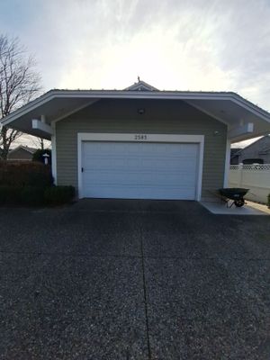 Full Exterior Painting and Trim Restoration for Muskegon Residence
