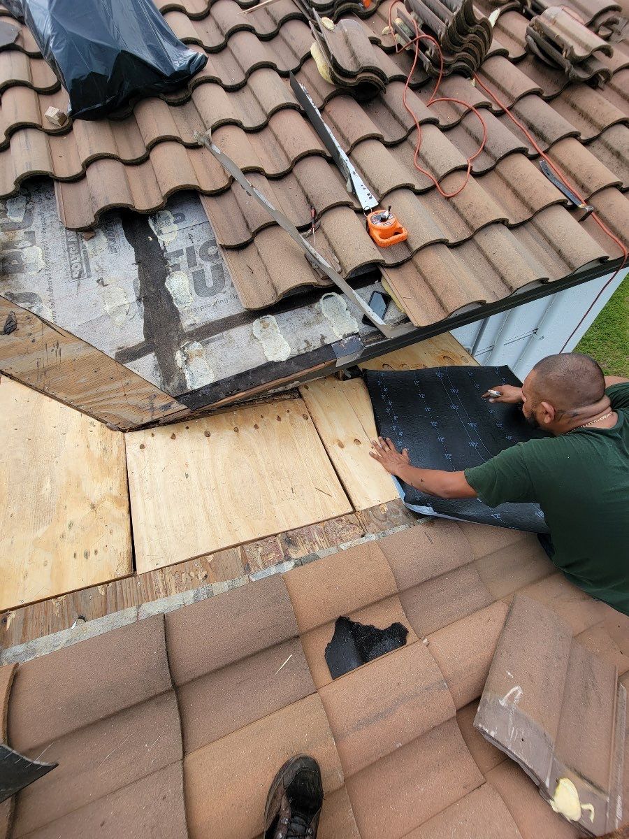 SW 8th St, Plantation, FL by G&J Roofing 