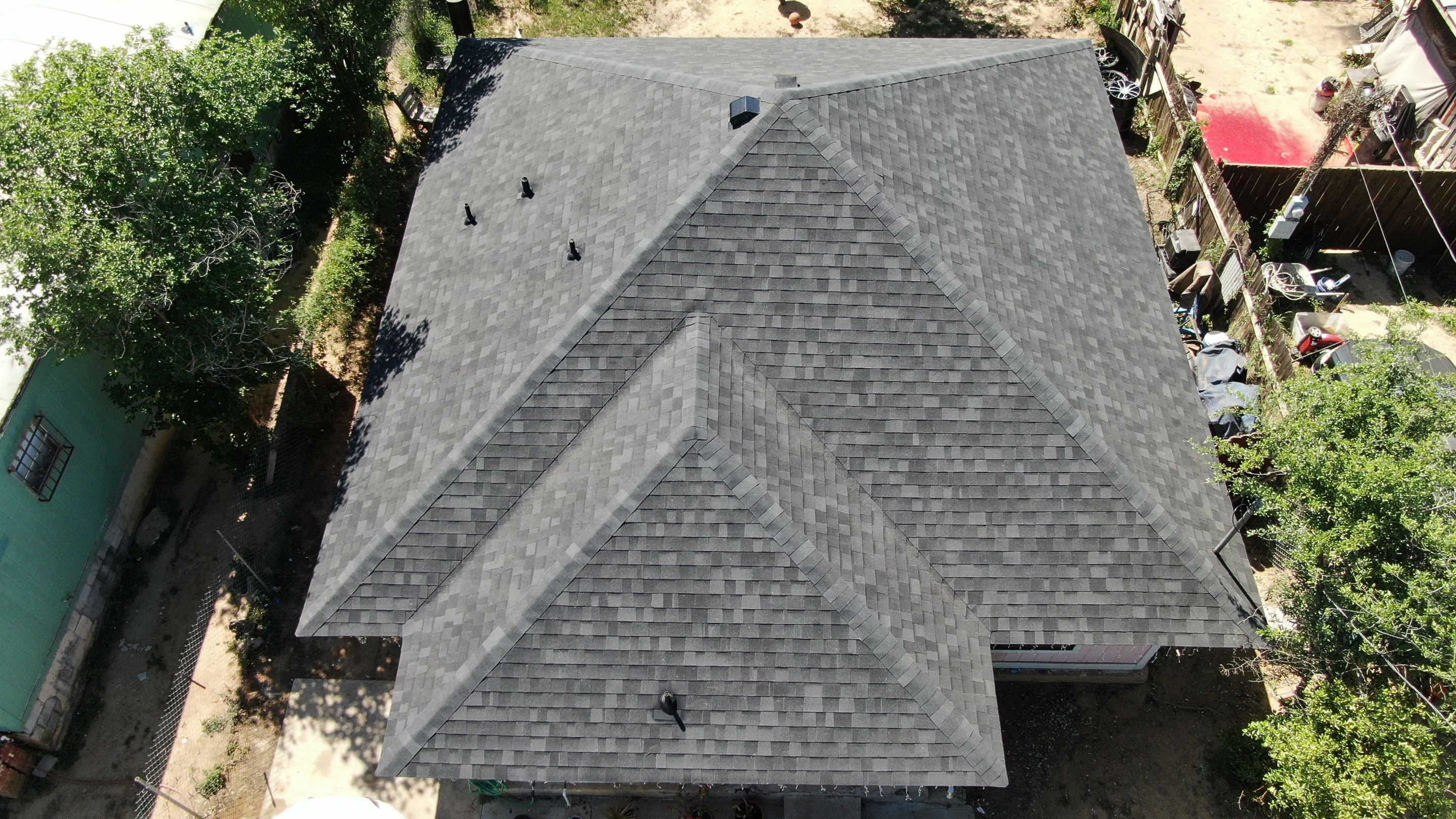 Residential Roofing Installation using Owens Corning - Oakridge by JM Flores Roofing & Construction, Inc
