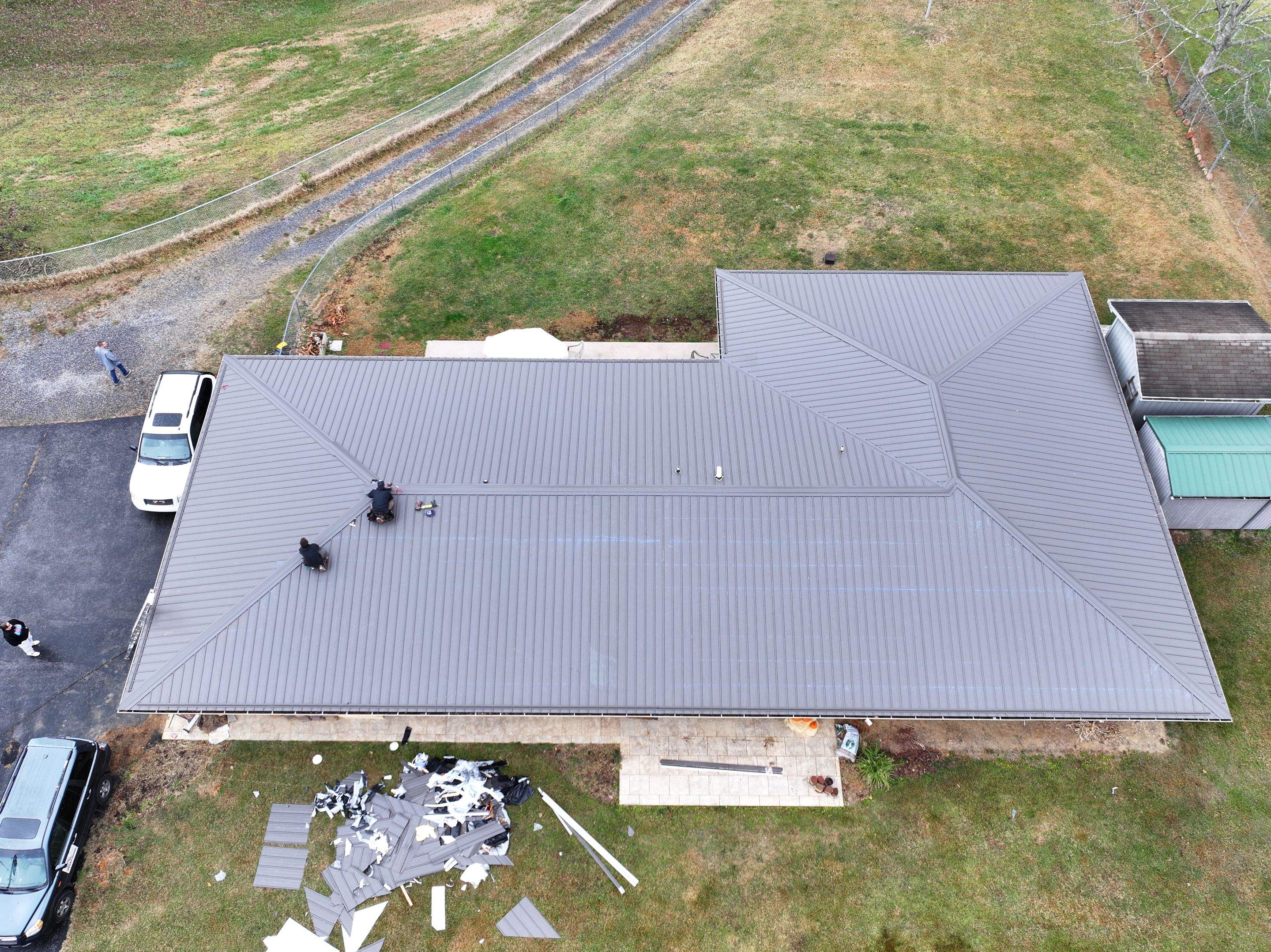 Donnely Residence by Omnia Roofing