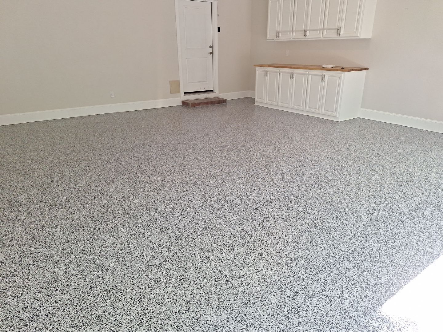 Domino Garage by Deese Elite Concrete Coatings