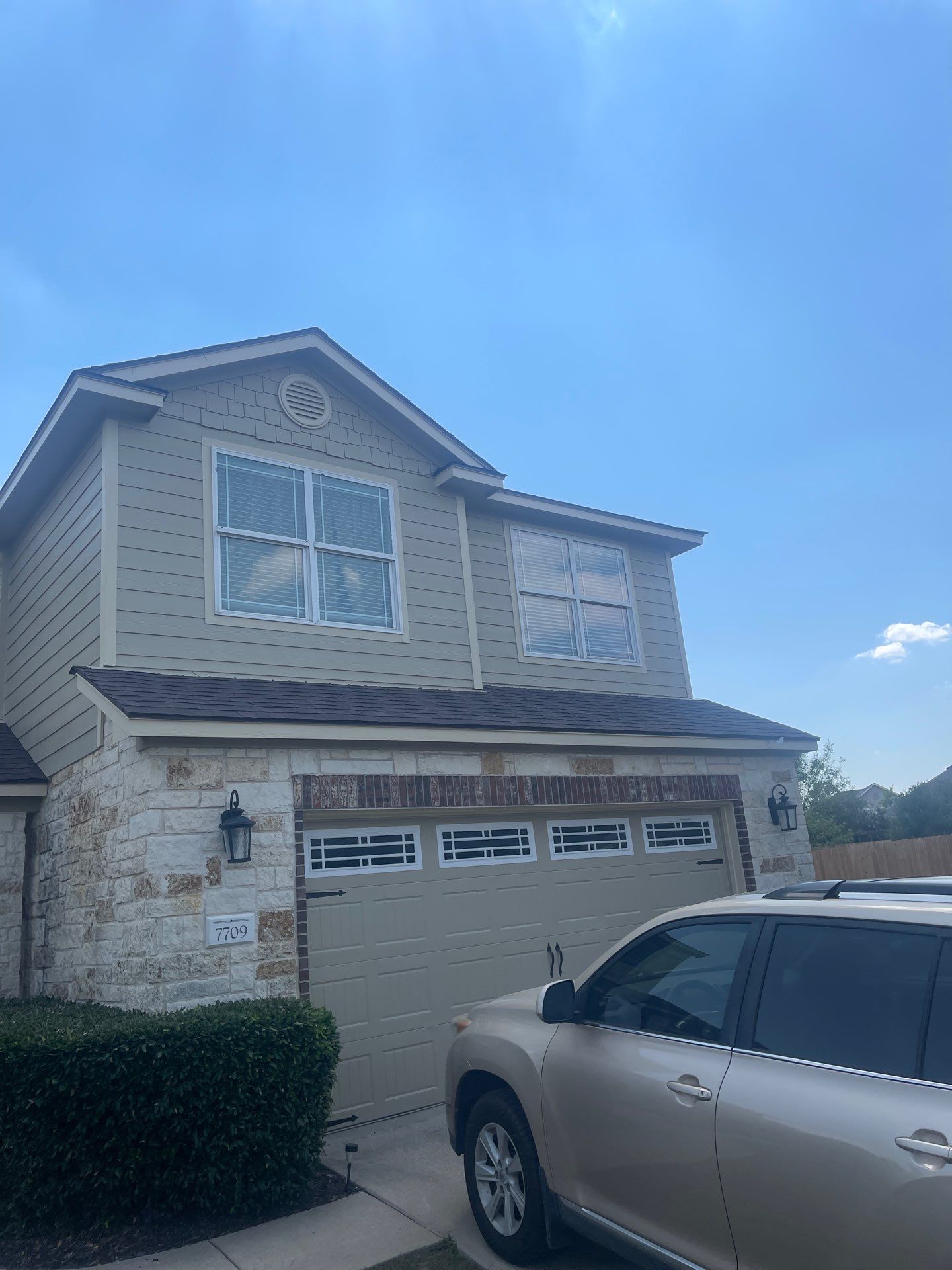 Residential Roofing Installation using Owens Corning Oakridge Brownwood by DeZign Roofing & Exteriors
