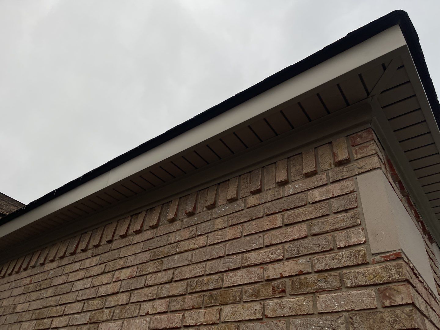 Siding Replacement using CertainTeed Restoration Classic D5 by 180 Contractors