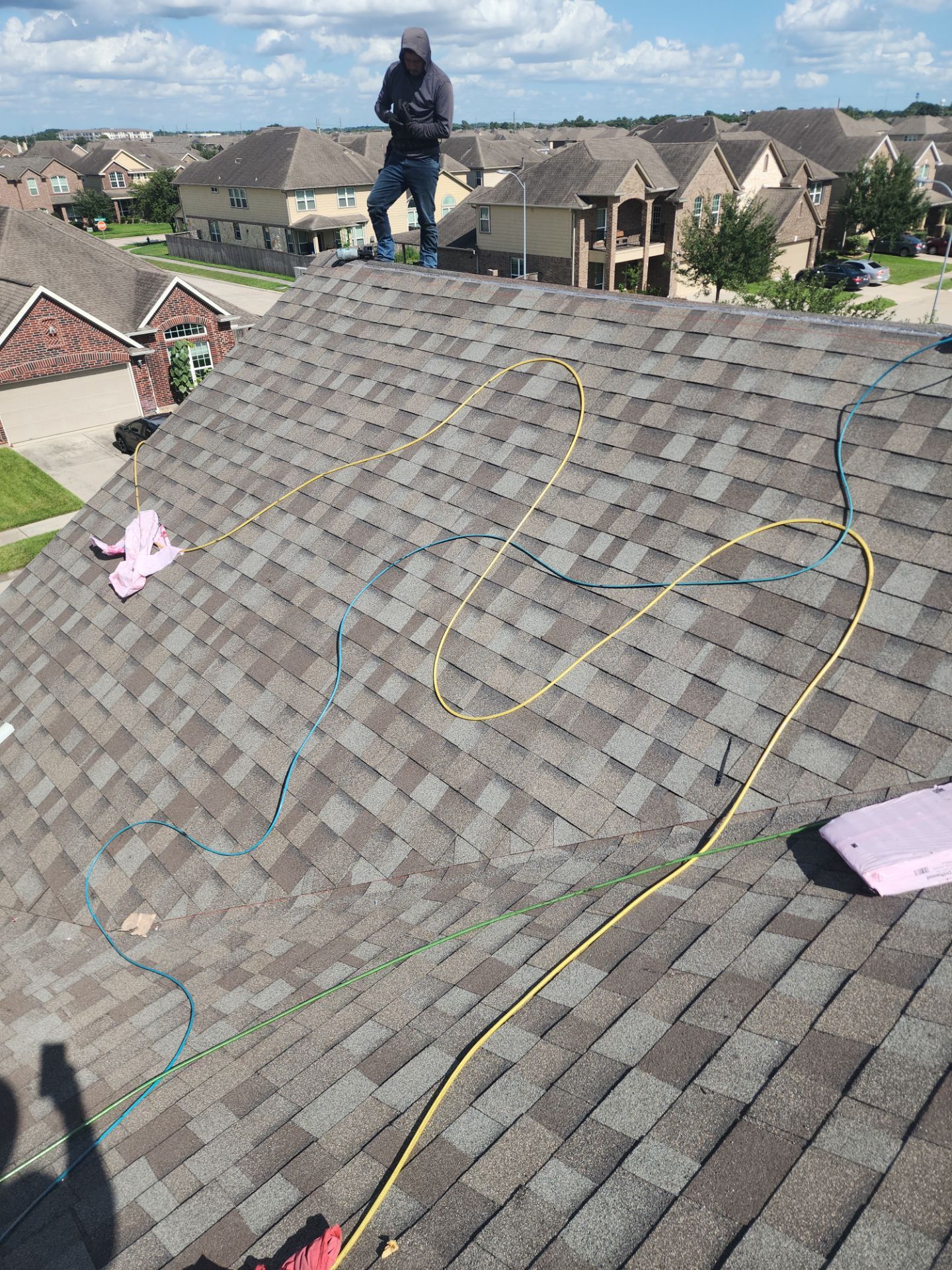 Residential Roofing Installation using Owen's Corning Duration (Lifetime) Shingles by Roof Repair Company