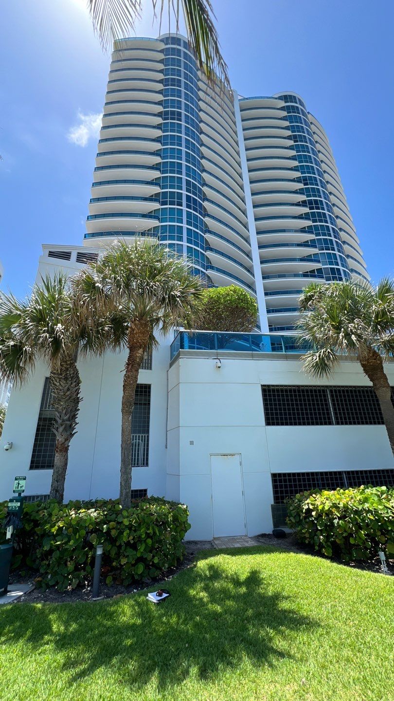 Commercial Stairwell Door Replacement & Hollow Metal Door Retrofit – Pompano Beach High-Rise