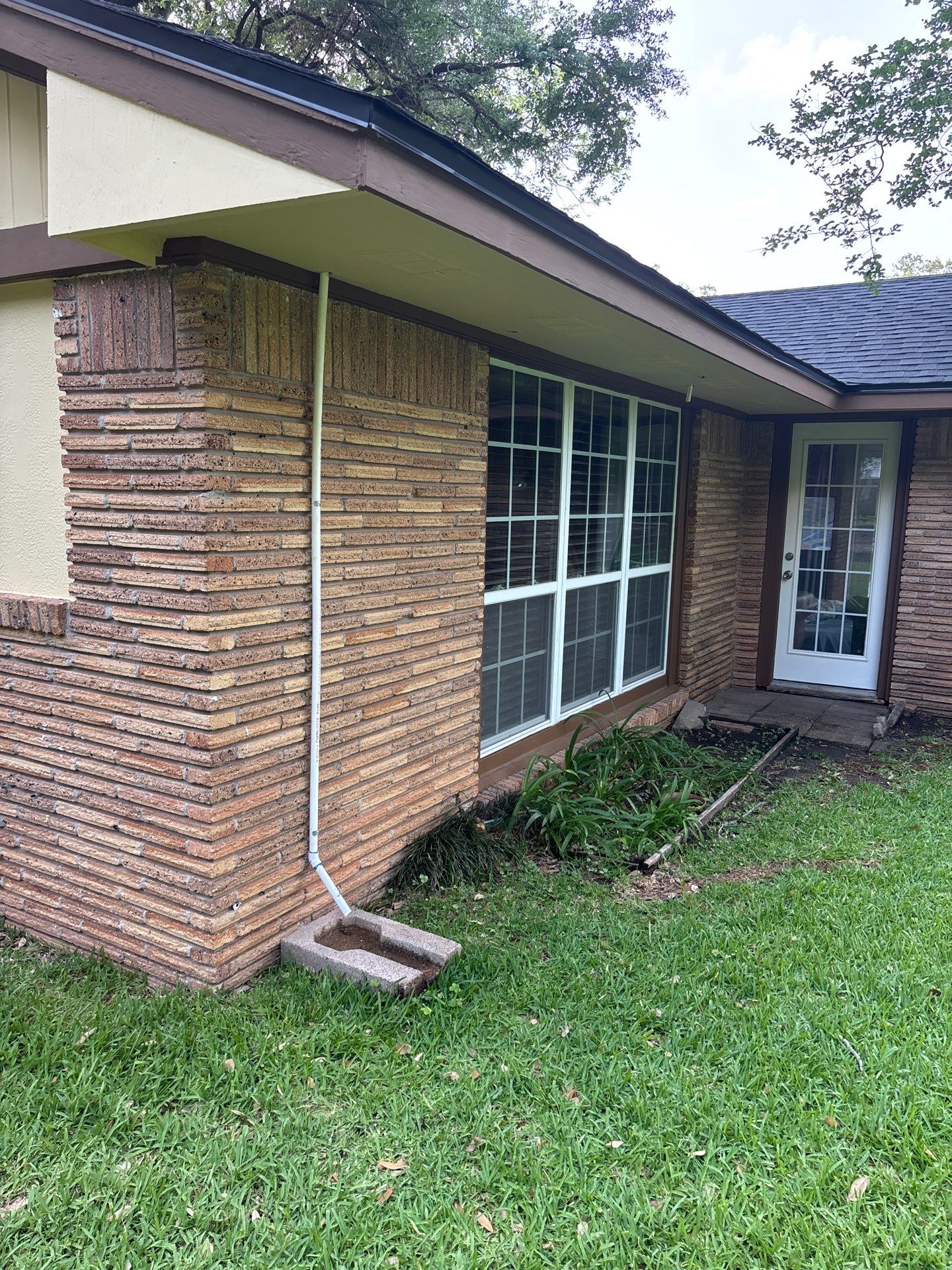 Roof Replacement Sugarland by Roof Repair Company
