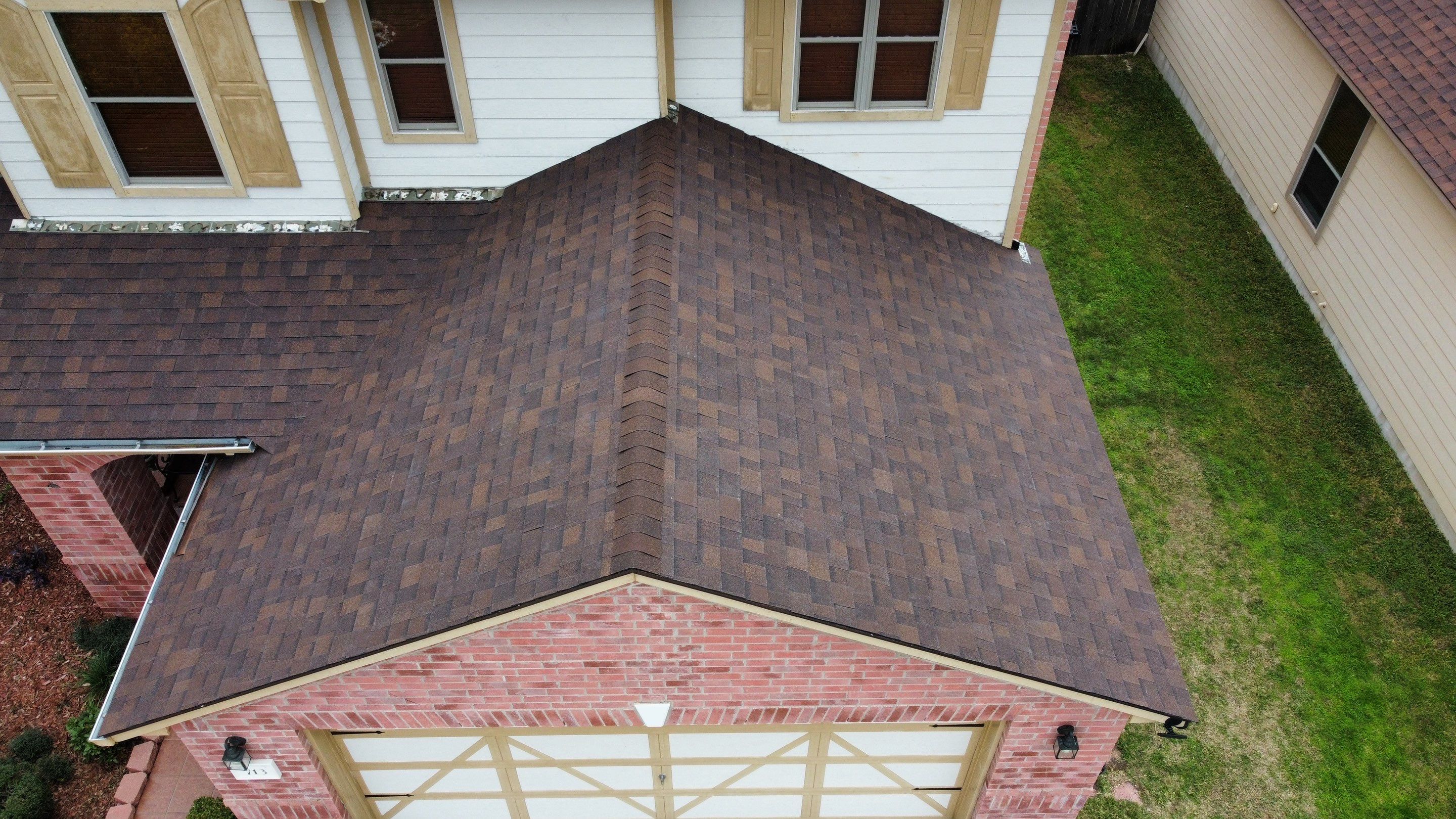 Residential Roofing Installation using Owens Corning Oakridge by Kstylez Roofing & Construction