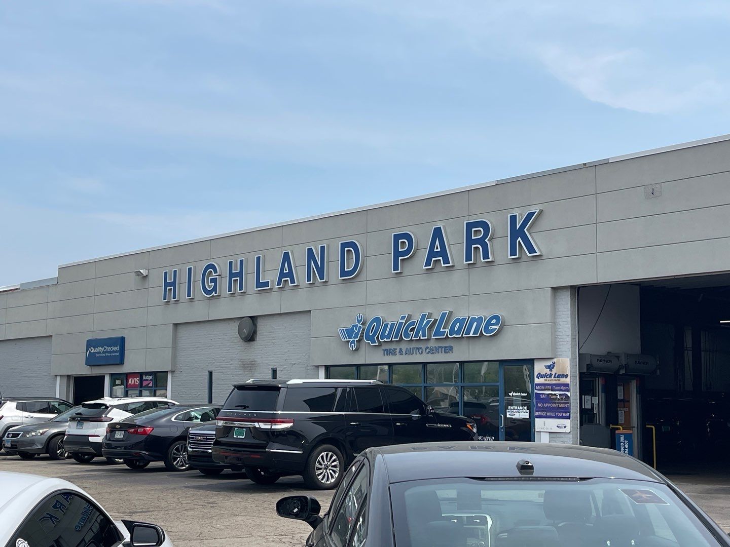 Ford Dealership - Re-Roof by Pink Roofing