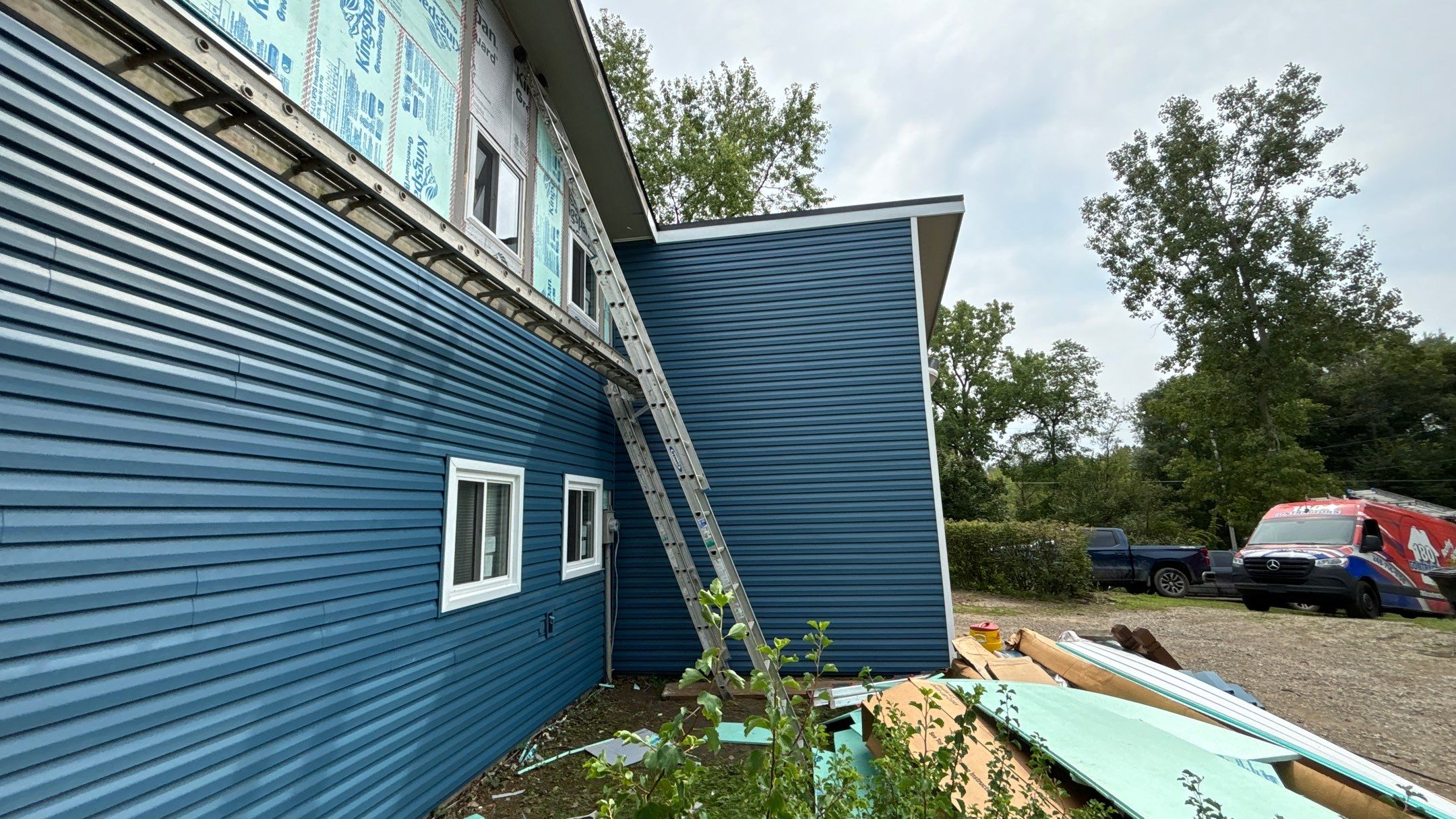 Siding Replacement using Alside D4 1/2" Dutchlap by 180 Contractors