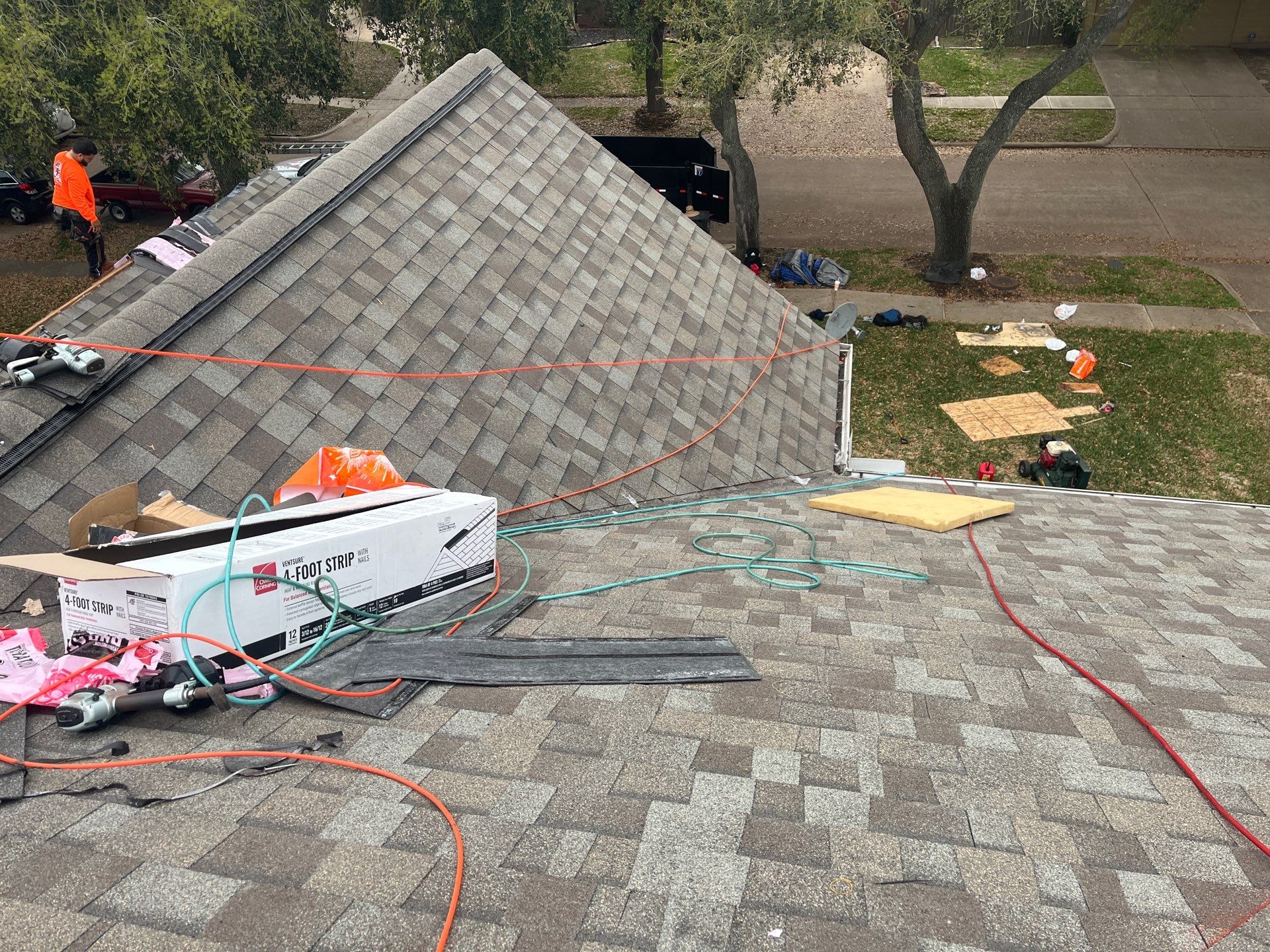 Residential Roofing Installation using Owen's Corning Duration (Lifetime) Shingles by Roof Repair Company