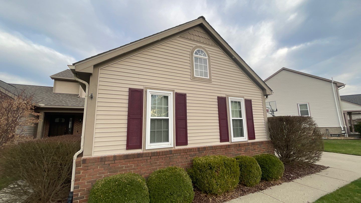 Siding Replacement using Certainteed Classic Restoration D4 by 180 Contractors