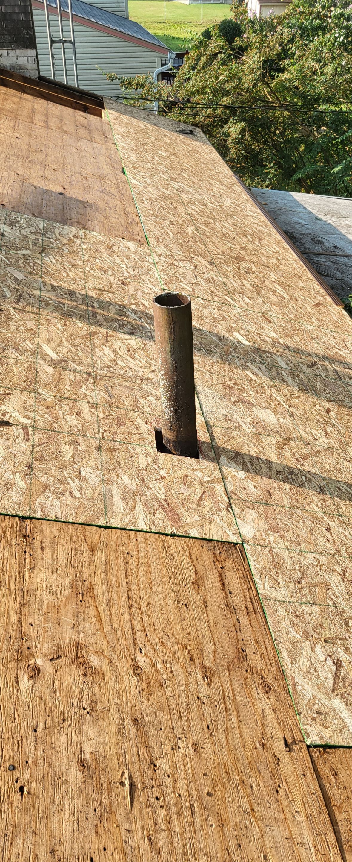 ATLAS PINNACLE COLOR: BURNT HICKORY by Eagle Eye Roofing