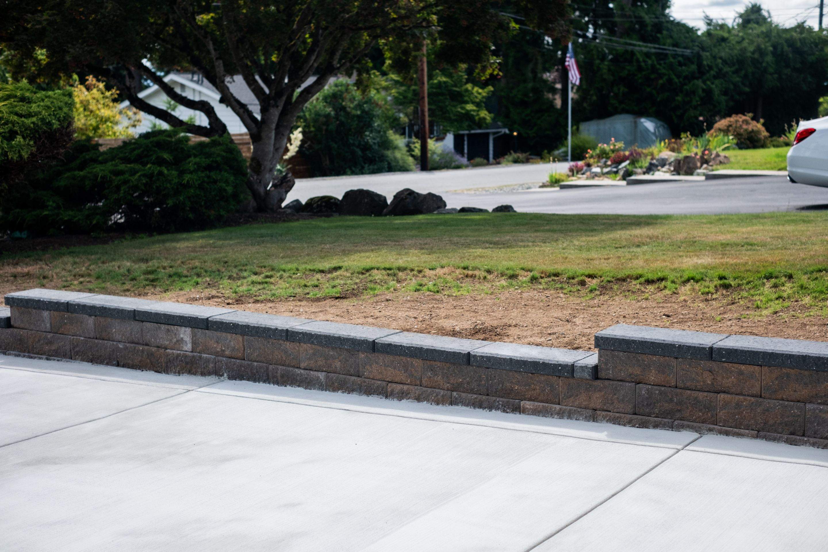 Justin | Retaining Wall, Landscape Project  by Jireh Asphalt & Concrete Inc 