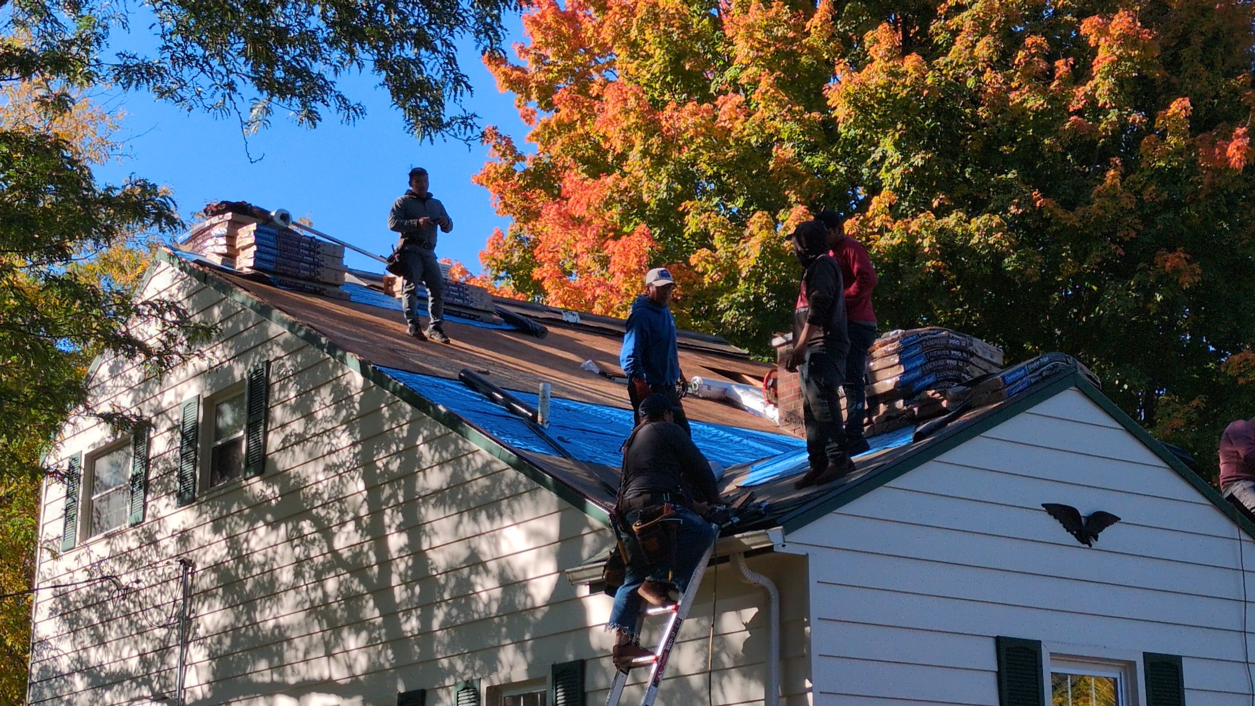 Roof Replacement using Certainteed Landmark Max-Def PRO by 180 Contractors