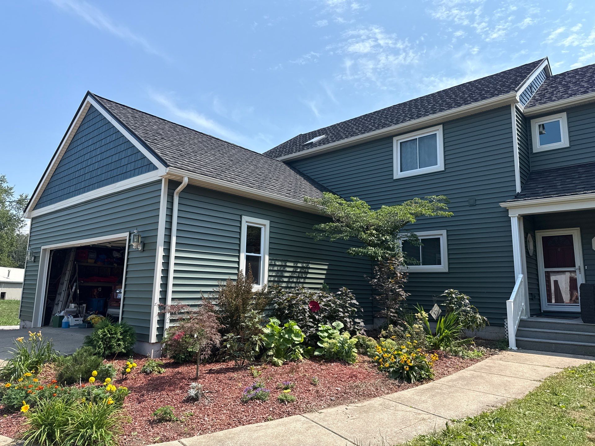 Lansing by Sunrise Seamless