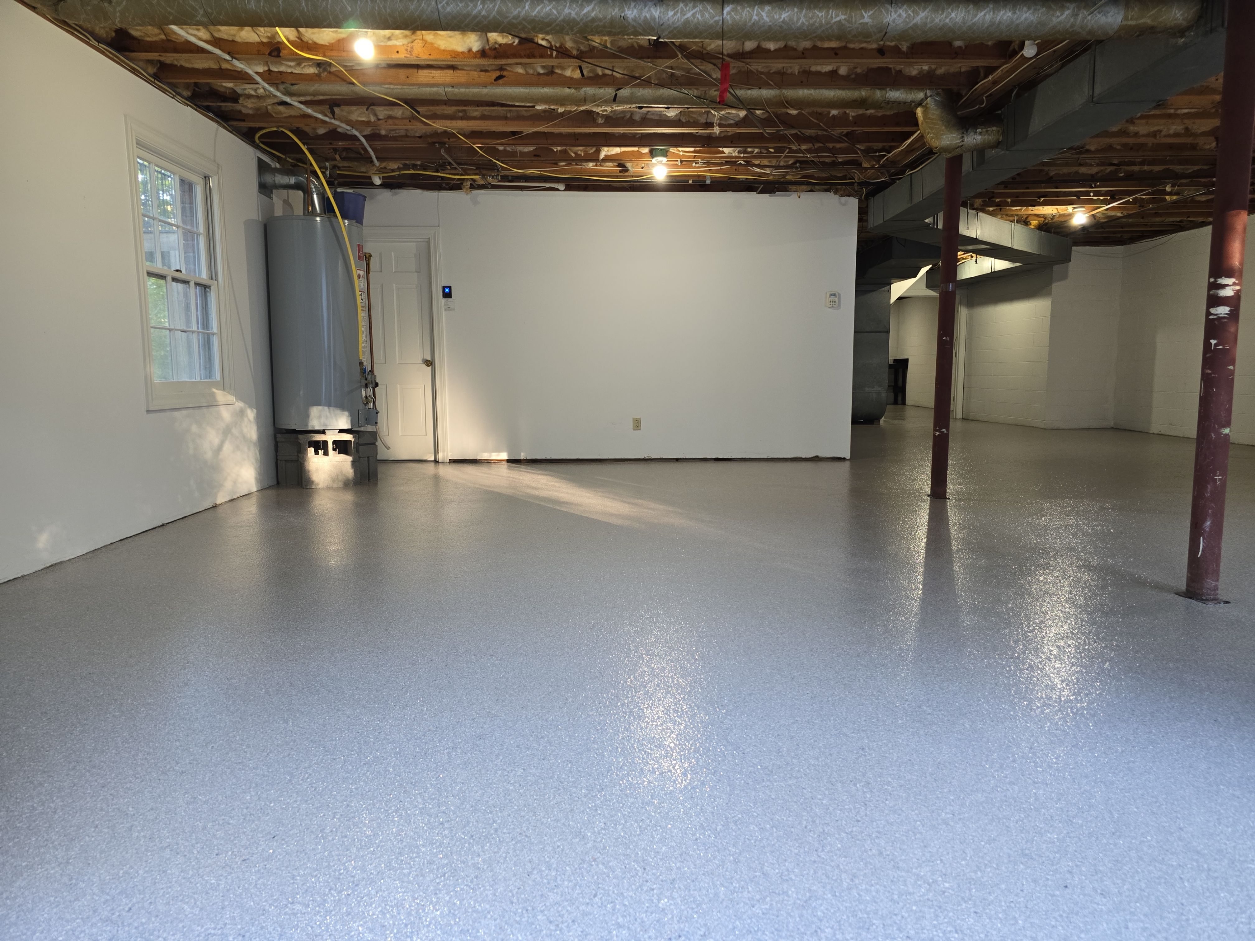 Garage using Pumice by Elite Floor Solutions