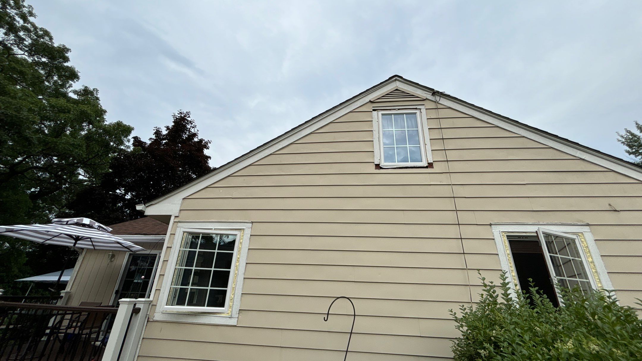 Siding Replacement using Alside Odyssey D4" by 180 Contractors