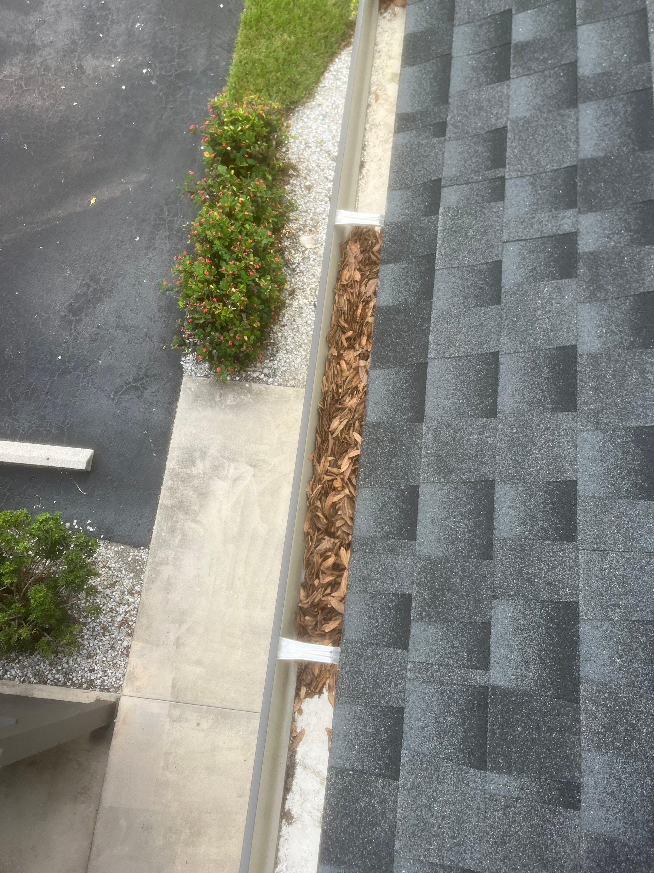 Professional Gutter Cleaning in Fort Myers FL by Gutter Professors
