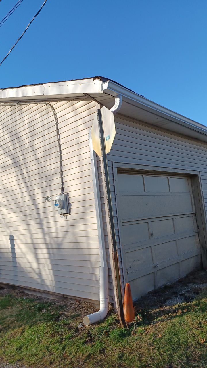 Eugene Holder by Silver Leaf Contracting 