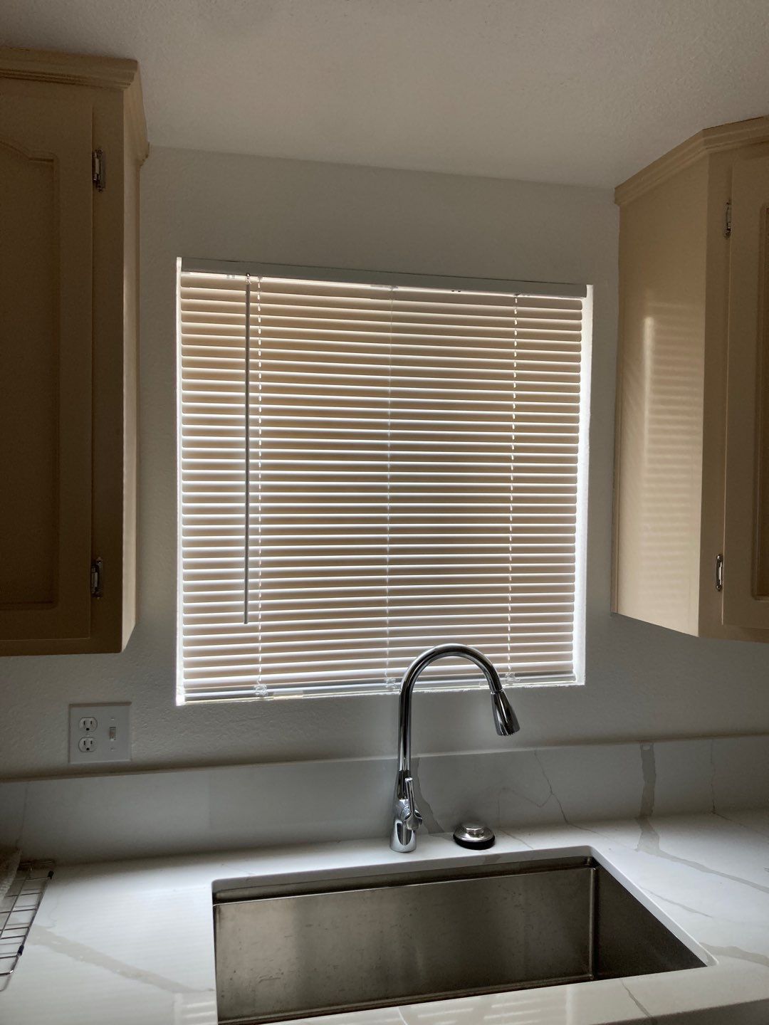 Siding, Paint, Blinds & Smoke Detectors by Andre Handyman