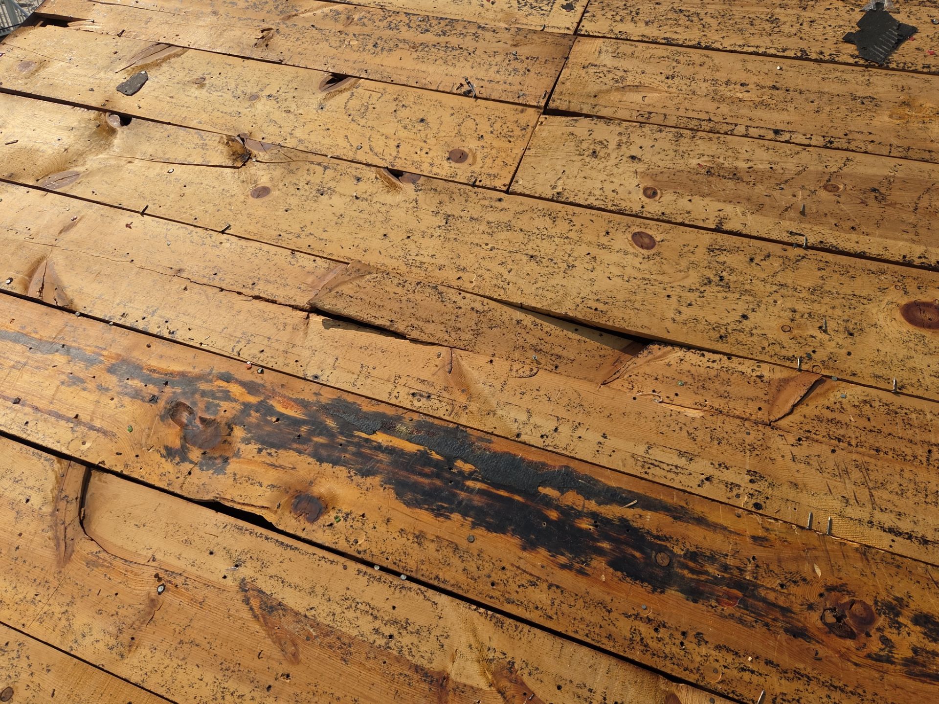 Project Spotlight: Stunning IKO Shadow Brown Roof in Hurricane, WV by Mr. Roofer