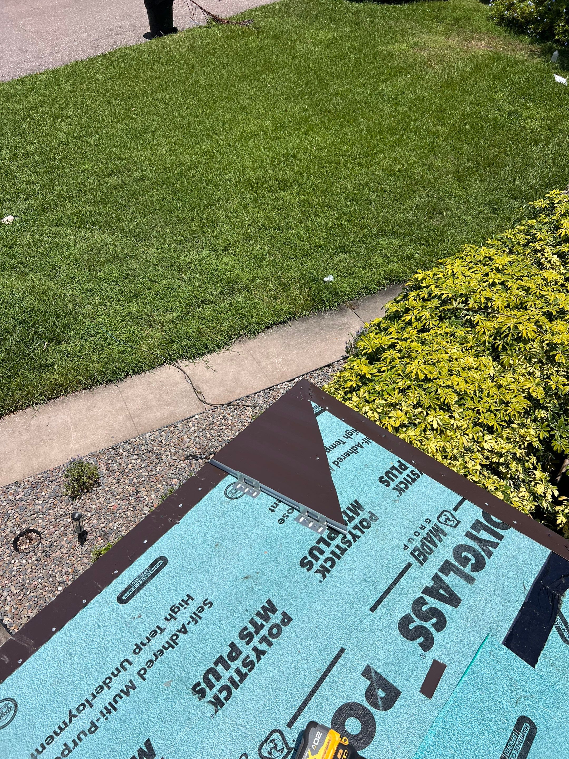 Project in St. Petersburg 33705 by Mitchell Roofing Company LLC 