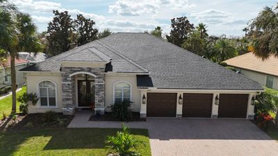 Roof Replacement in Garda DR.