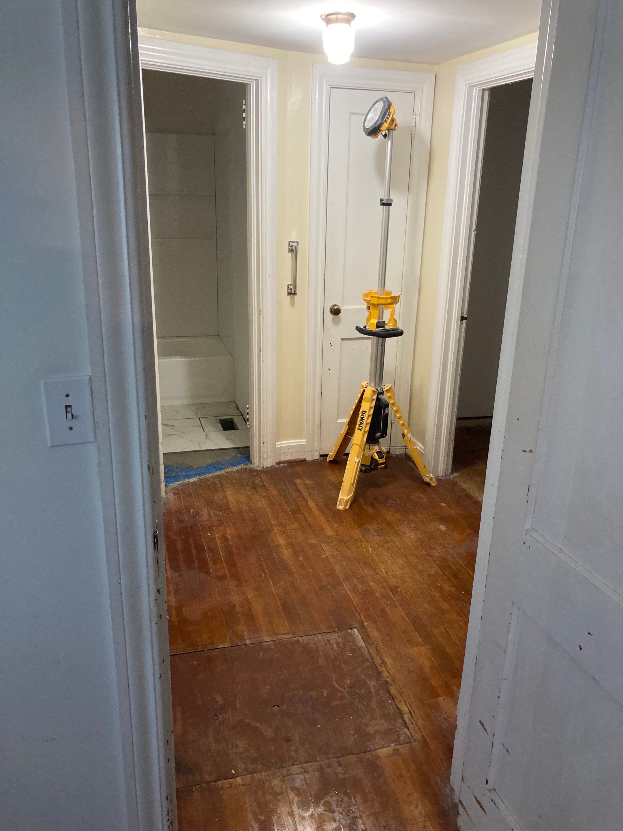 Tuscaloosa - Bathroom Addition by Pillar and Pine