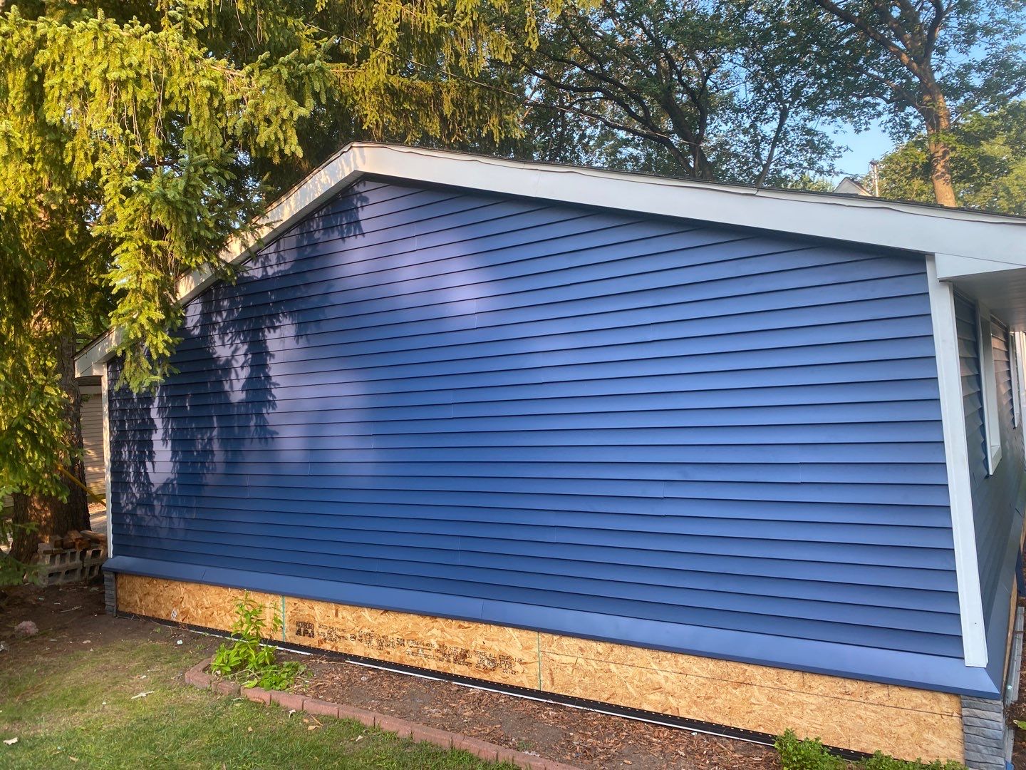 Siding Replacement using Certainteed Restoration Classic D4 by 180 Contractors