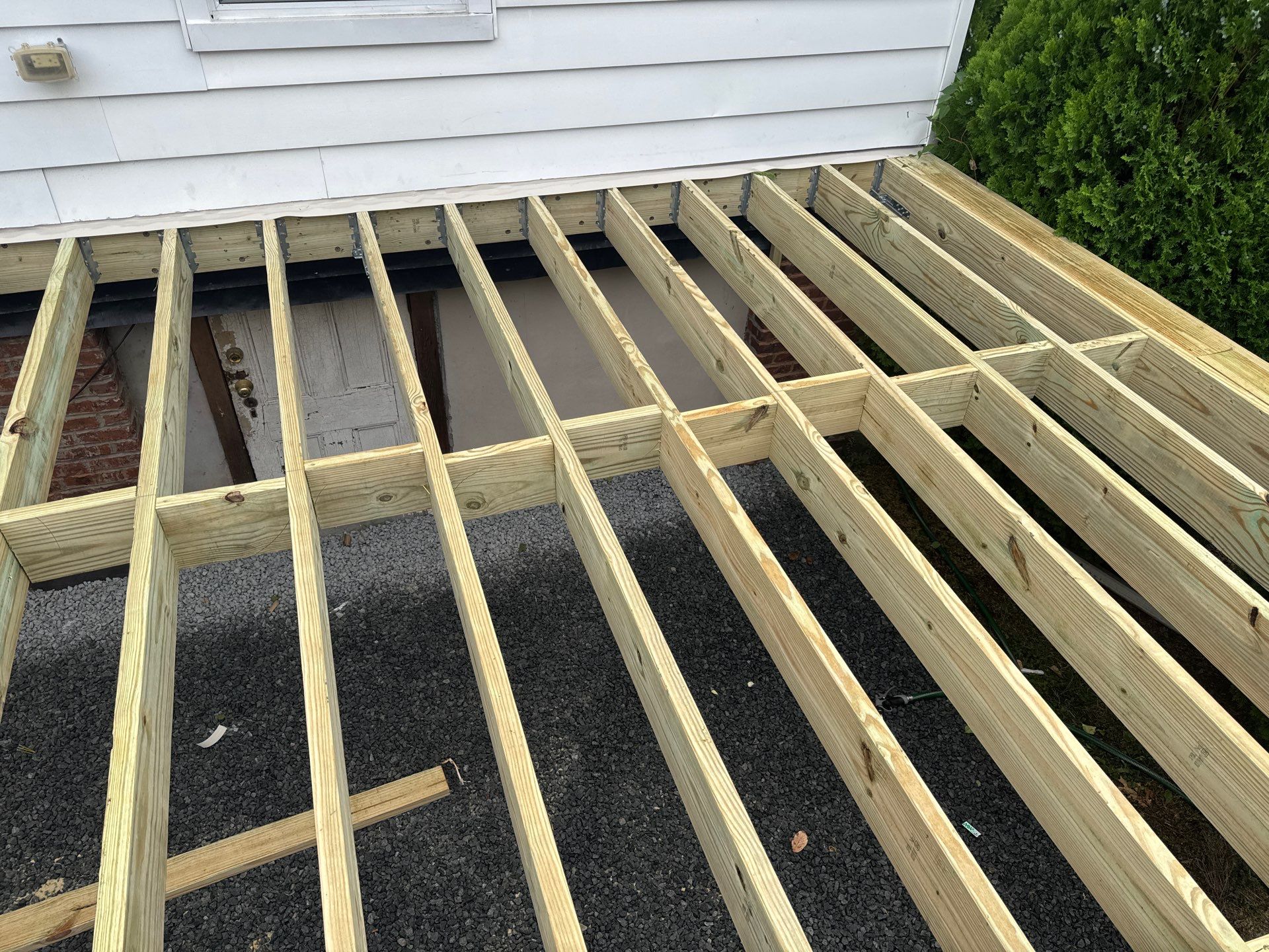 new deck with cable rails in Montclair NJ by deck guardian