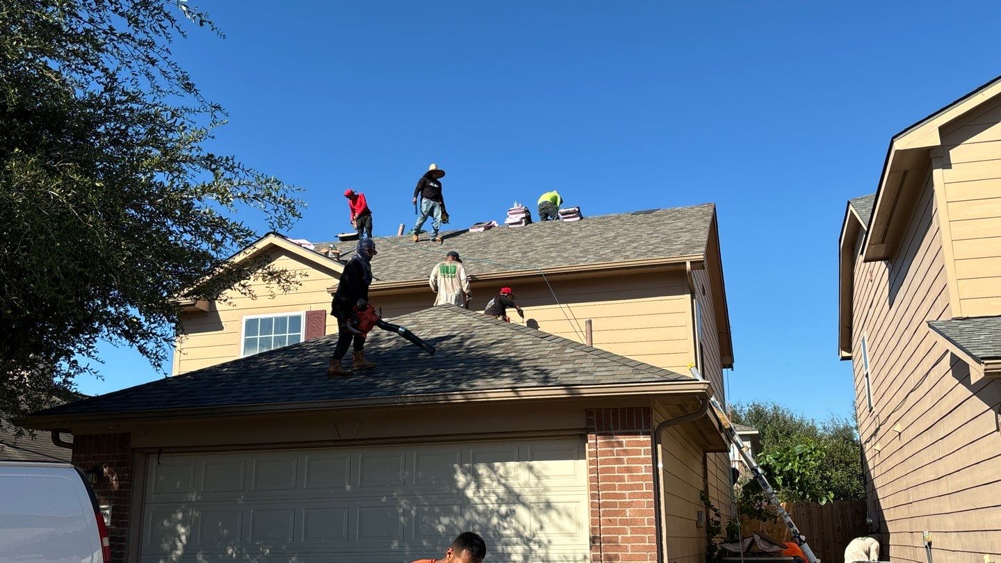 Residential Roofing Installation using Owen's Corning Duration (Lifetime) Shingles by Roof Repair Company
