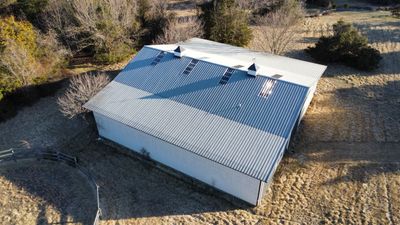 Metal Barn - Skylights Replacement