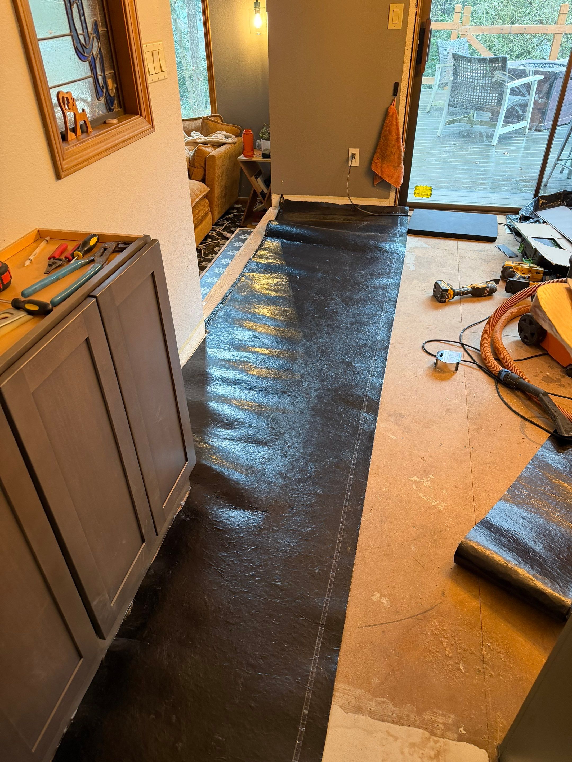 Kitchen Flooring by Handyman State LLC