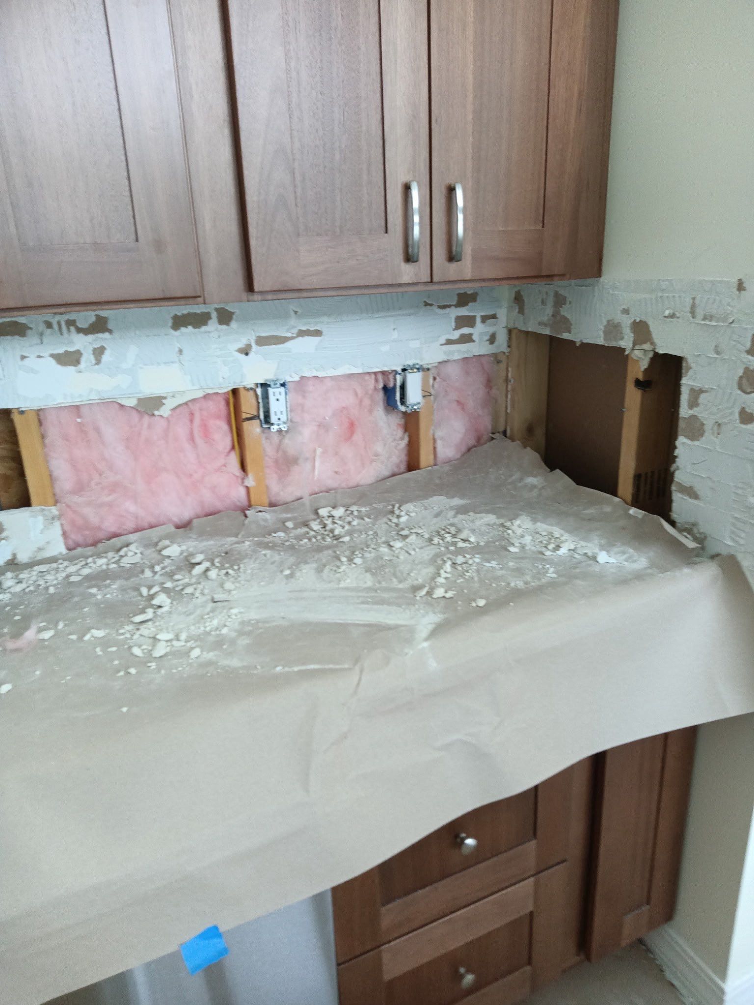 Backsplash Fix From Previous Install by Axtra Hand