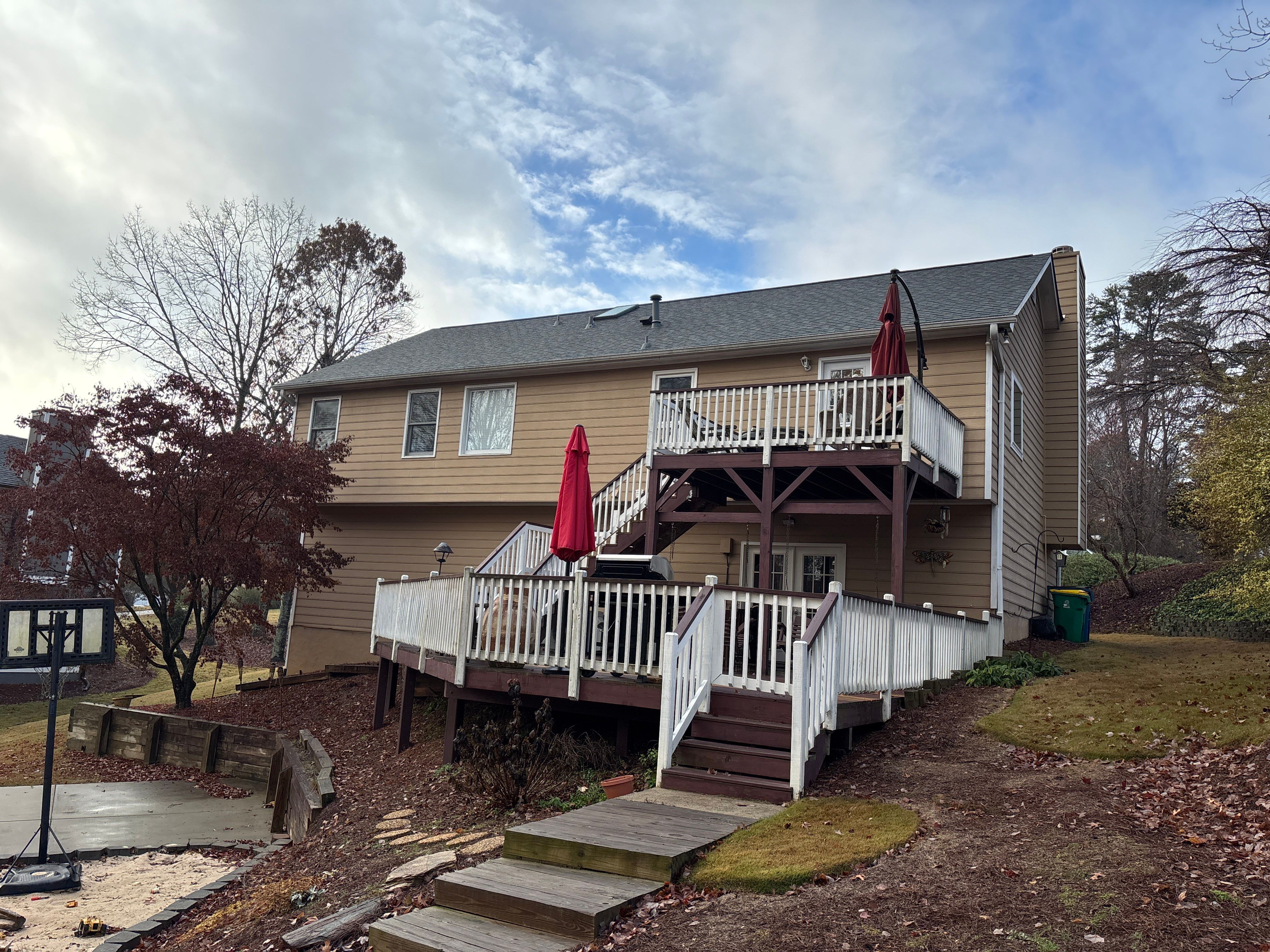 Siding replacement  by Deerfield Roofing LLC