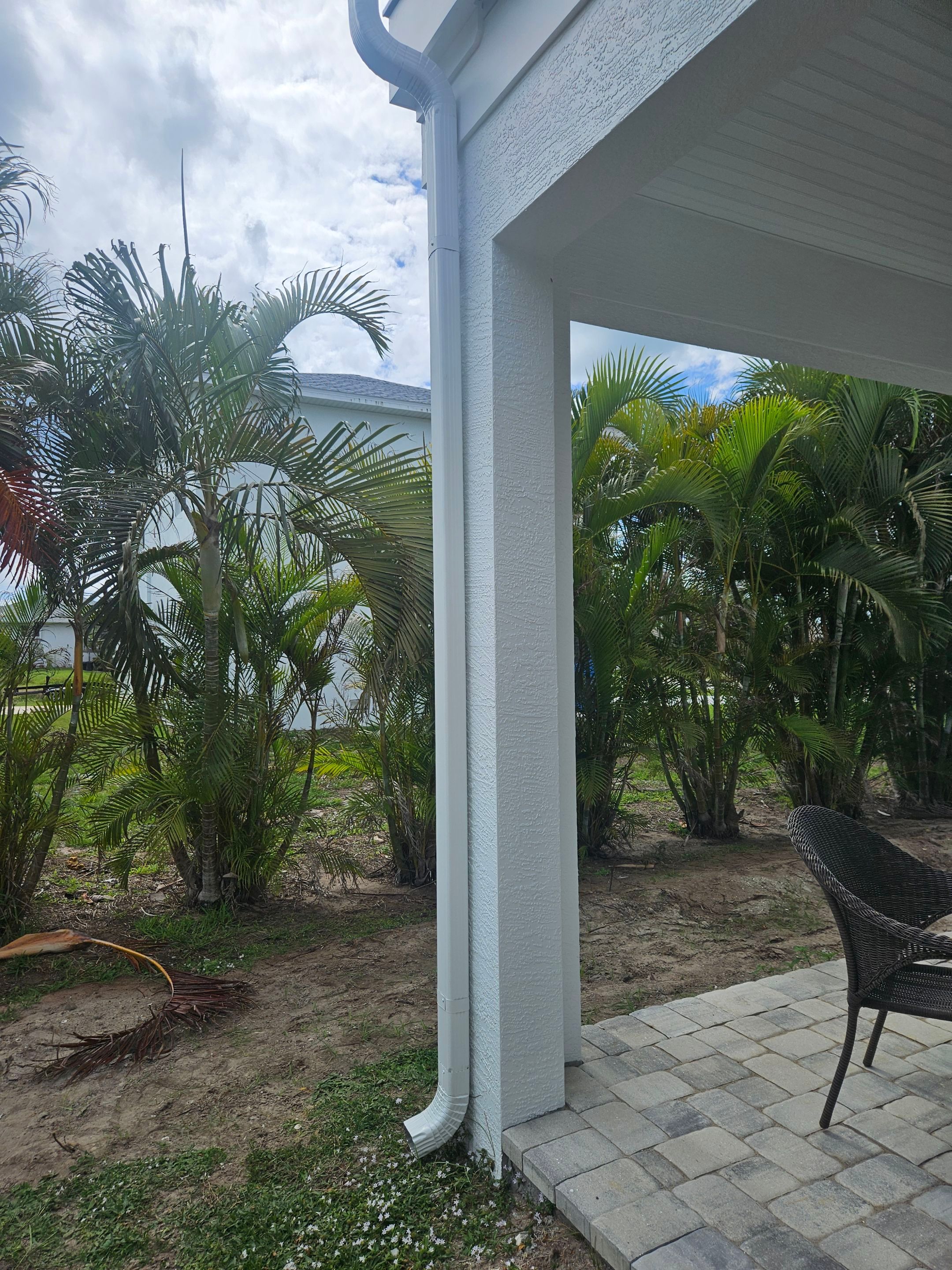 6-inch K-style Seamless Gutters and 3x4 Downspout Elbow Installation in Englewood, FL  by Gutter Professors