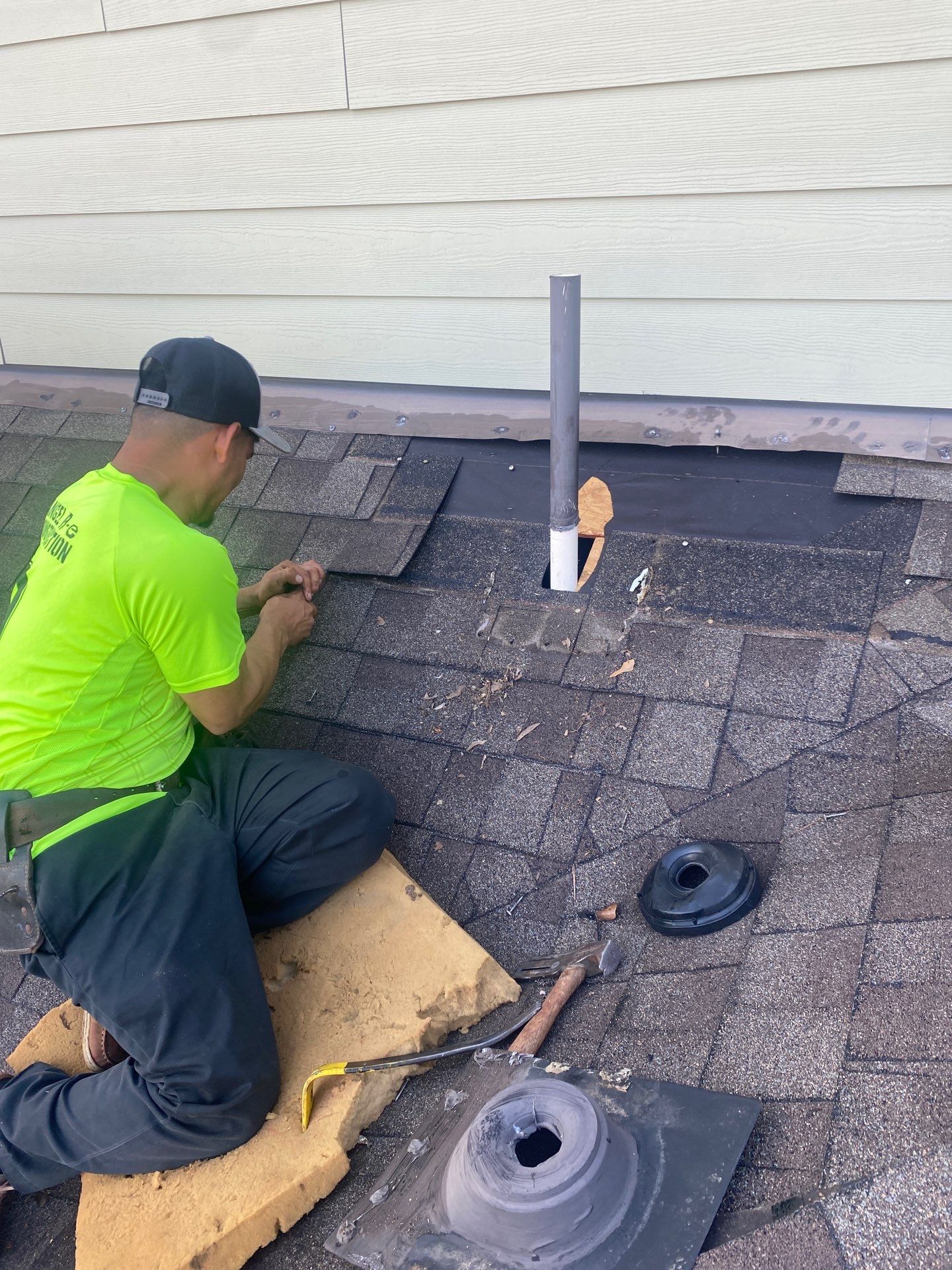 Residential Roofing Repair using Owen's Corning Duration (Lifetime) Shingles by Roof Repair Company