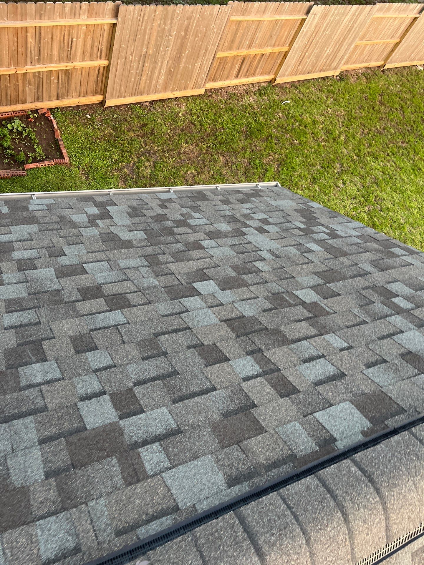 Residential Roofing Installation using Owen's Corning Duration (Lifetime) Shingles by Roof Repair Company