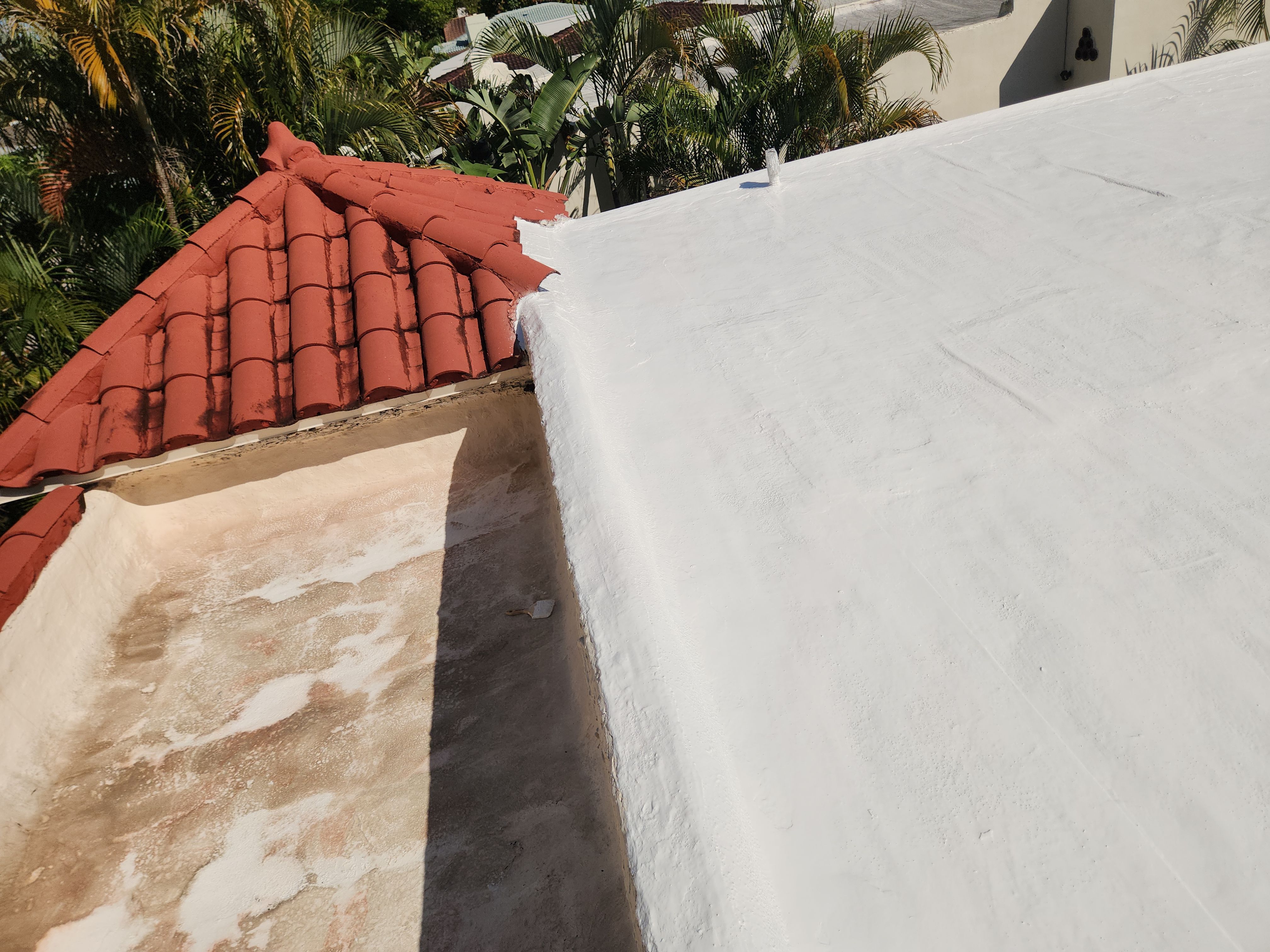 Expert Silicone Roof Coating in Hollywood – Aastro Roofing Delivers Long-Lasting Protection by Aastro Roofing