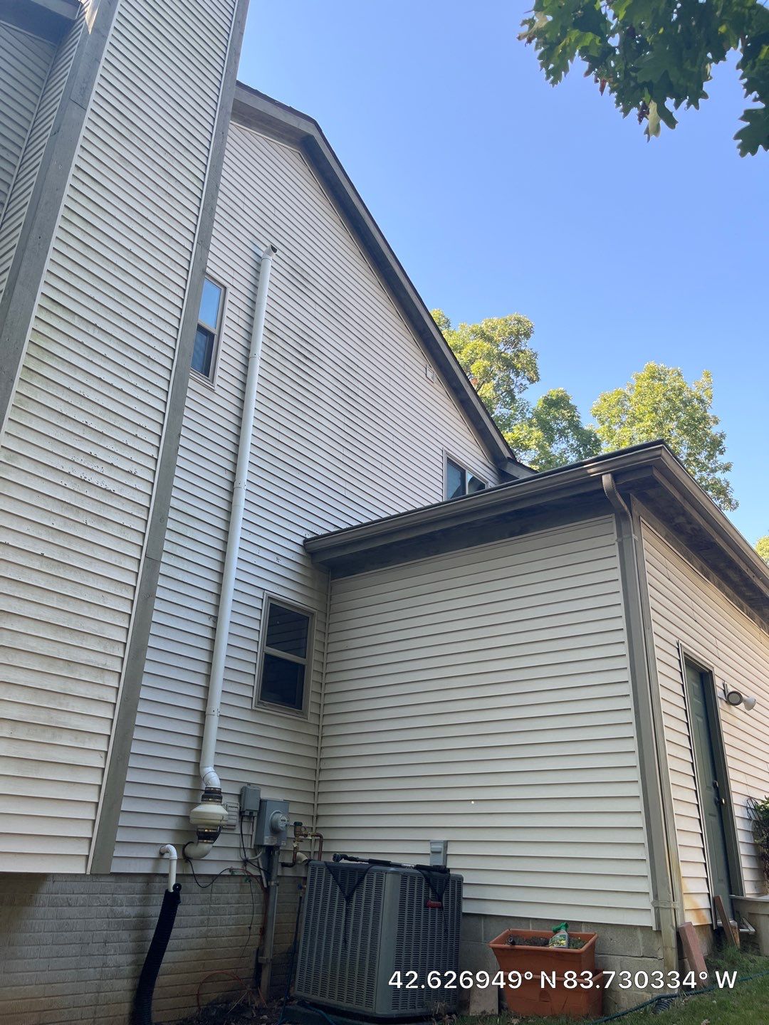Siding Replacement using Alside Odyssey D4" by 180 Contractors