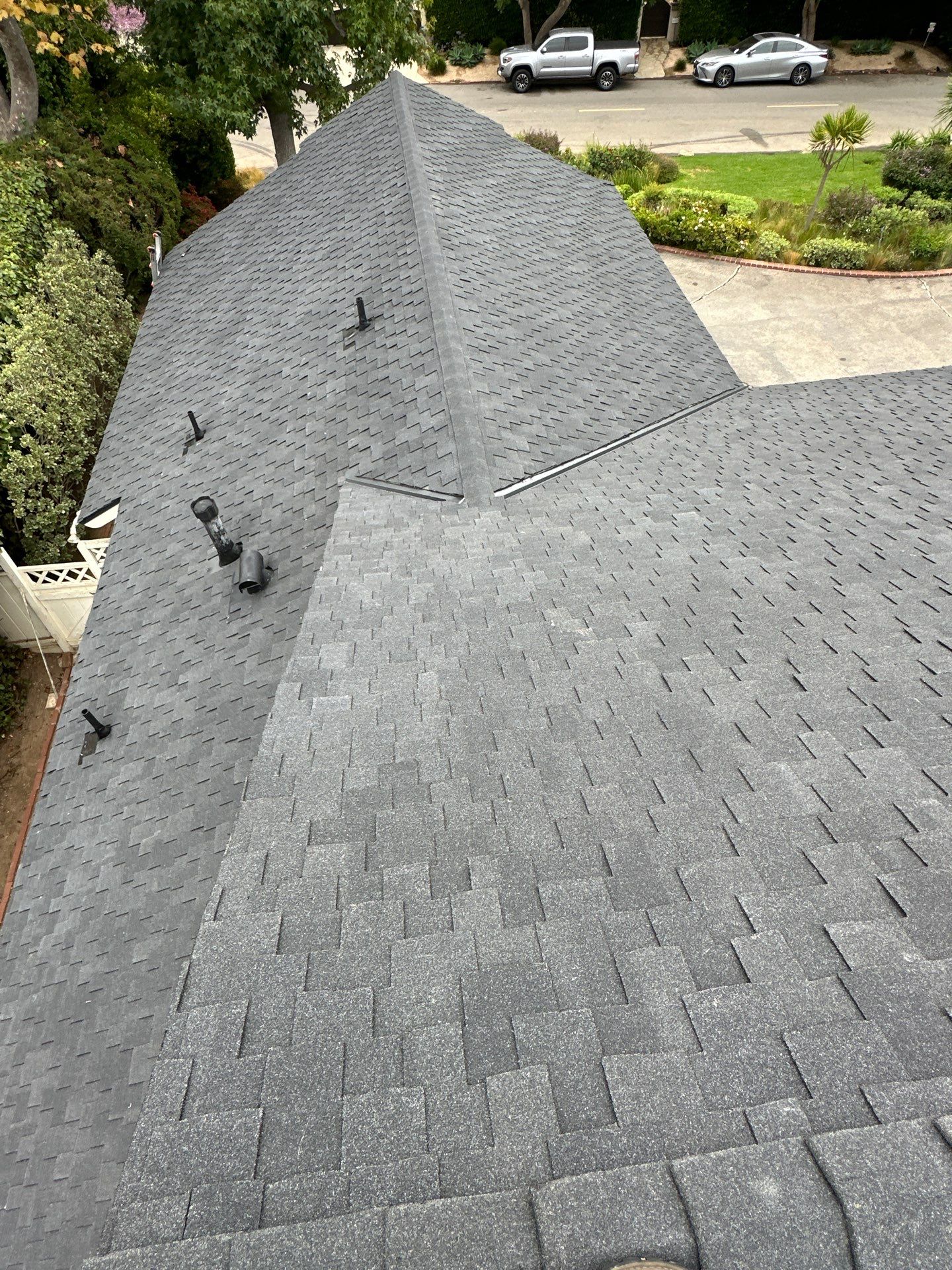 Residential Roofing Installation using Presidential Shingles by Hull Brothers Roofing