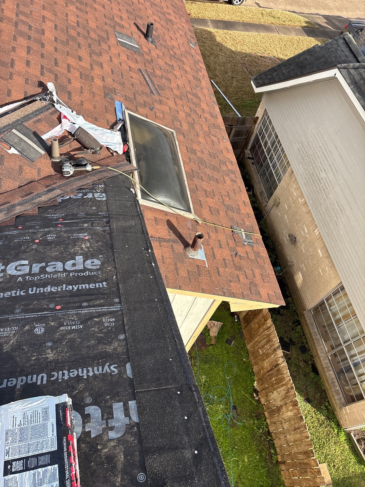 Roof Replacement Houston by Roof Repair Services LLC