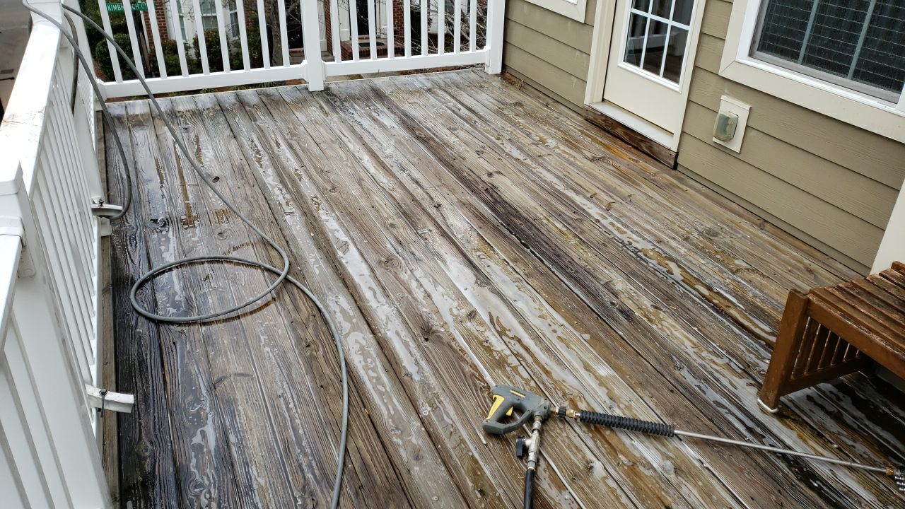 House Wash using cleaner by Power Wash Masters LLC